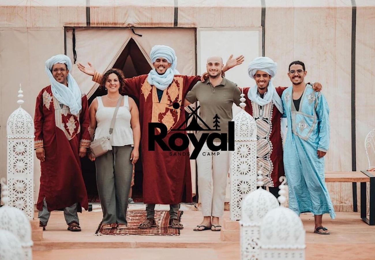 Royal Sands Camp Merzouga Bagian luar foto
